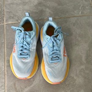 Hoka Bondi 8 women’s size 6W